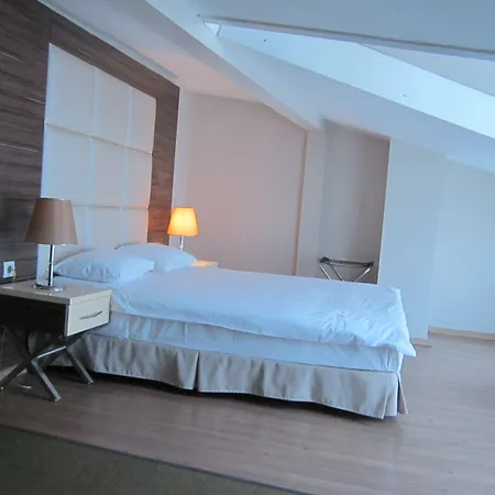 Derpa Hotel Provincia di Istanbul