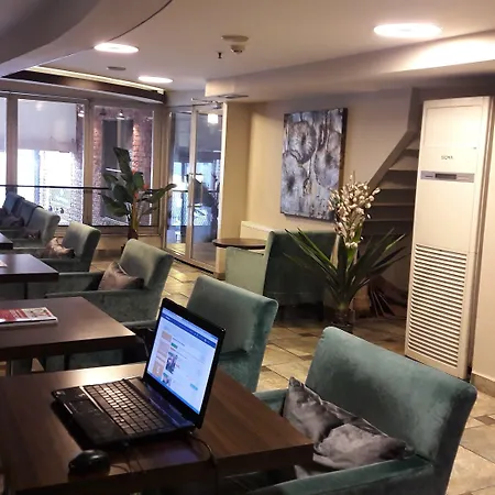 Derpa イスタンブール