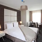 Derpa Szálloda 4*