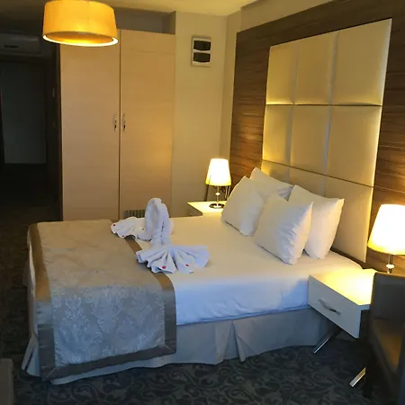 Otel Derpa 4*