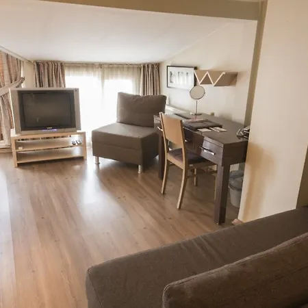Derpa Hotel 4*