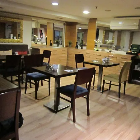 Derpa Hotel 4*
